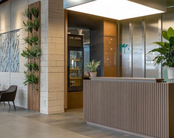 Unlock Your Dream Commercial Space with Jinagam Associate! Property Consultant in Noida